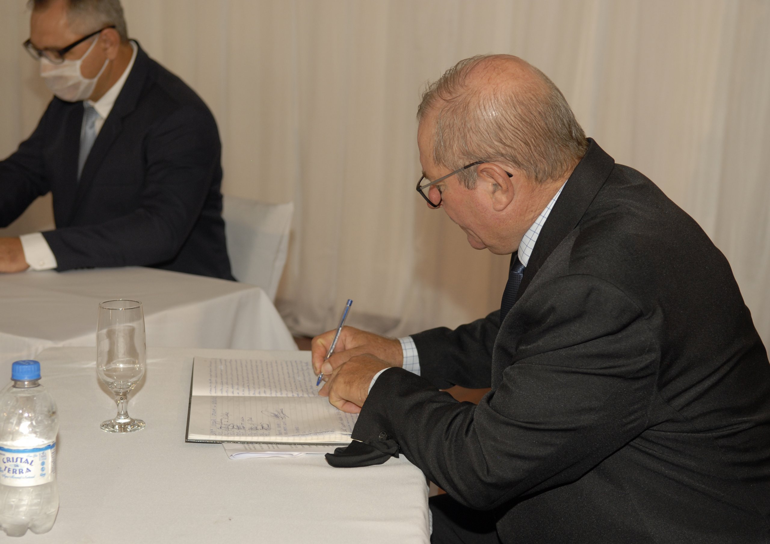 Fotos Sessão Solene nº 121 – Posse dos Vereadores, Prefeito e Vice-prefeito.