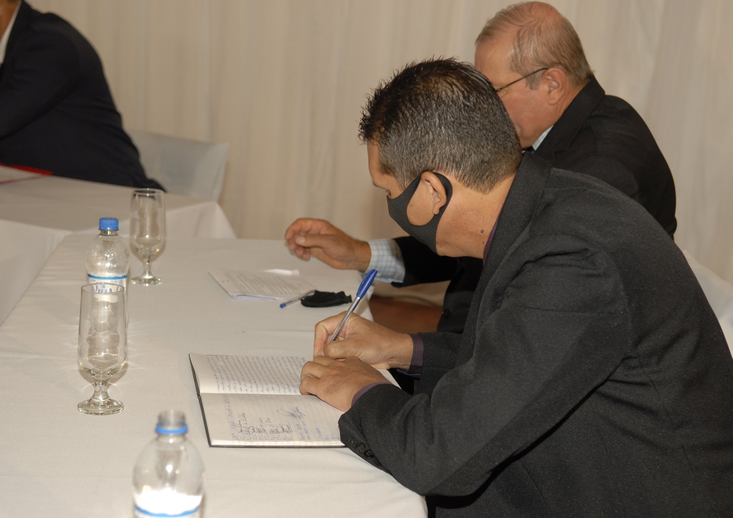 Fotos Sessão Solene nº 121 – Posse dos Vereadores, Prefeito e Vice-prefeito.