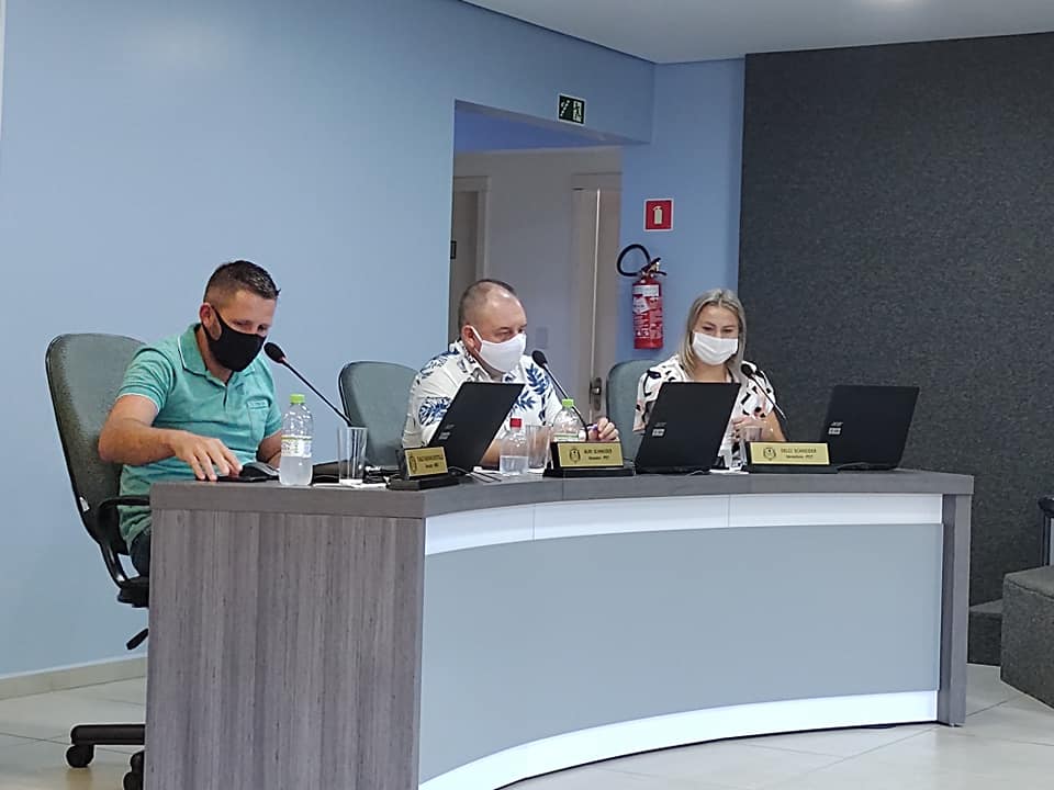 Vereadores aprovam projeto de isenção ao Microempreendedor Individual.