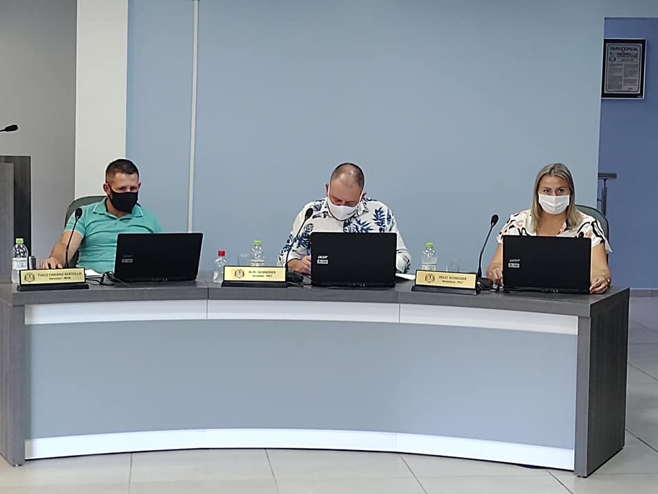 Vereadores aprovam projeto de isenção ao Microempreendedor Individual.