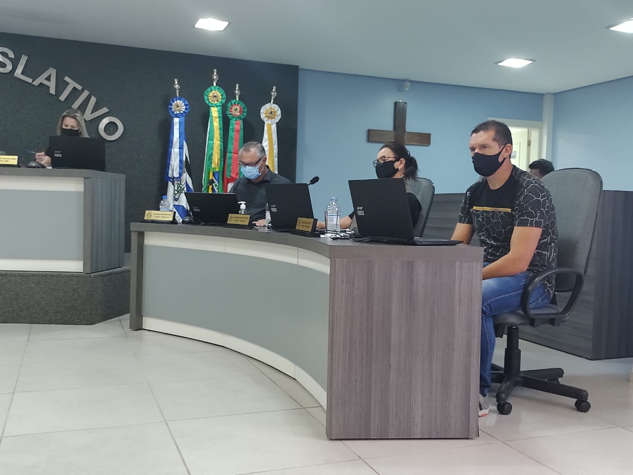 Vereadores aprovam projeto para calçamento na Localidade de Sítio Alto.