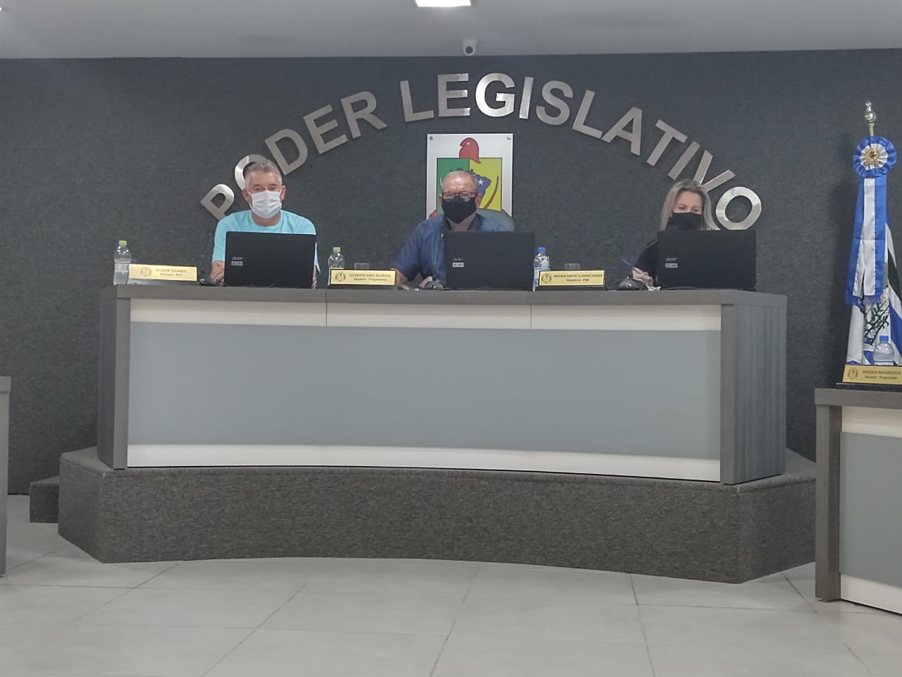 Vereadores aprovam projeto para calçamento na Localidade de Sítio Alto.