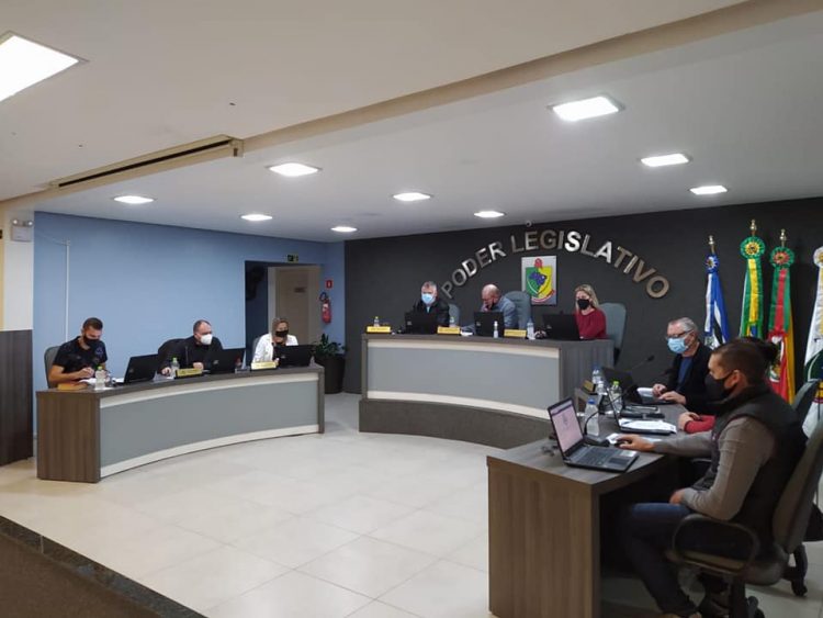 Vereadores aprovam projeto de 15% de desconto no pagamento à vista do IPTU com vencimento para agosto de 2021.