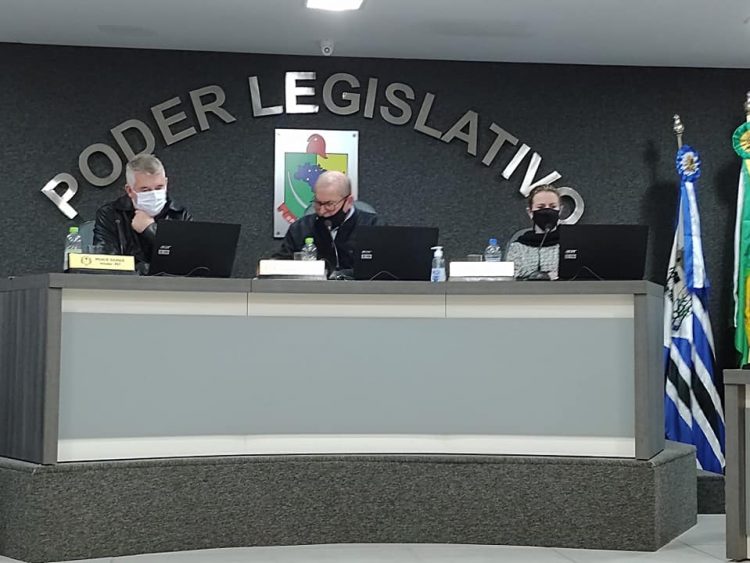 Vereadores aprovam prorrogação do REFIS até 31 de julho.