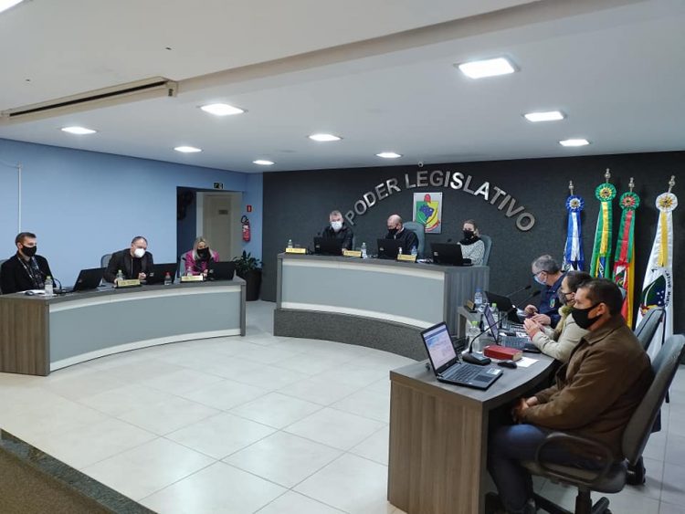 Vereadores aprovam prorrogação do REFIS até 31 de julho.