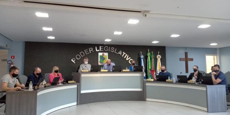 Vereadores aprovam Projeto que revoga leis que encontram-se nulas ou que não estejam com validade vigente.