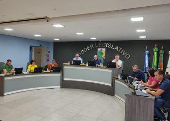 Parlamentares aprovam aumento do vale-alimentação para servidores municipais de Arroio do Tigre.