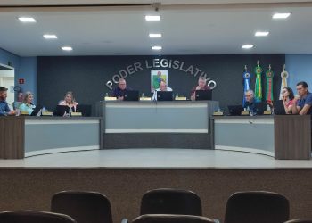 Câmara de Arroio do Tigre aprova obrigatoriedade de treinamento sobre a Manobra de Heimlich em hospitais e maternidades.