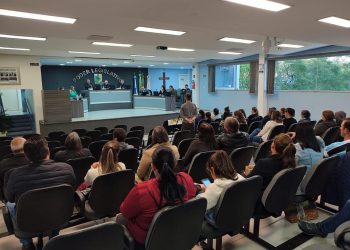 Parlamentares aprovam Projeto que regulamenta o piso salarial aos Agentes Comunitários de Saúde e Combate a Endemias.