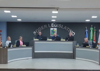 Vereadores aprovam projeto que regulamenta o pagamento de Insalubridade aos Servidores Públicos Municipais.