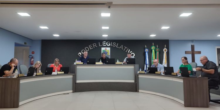 Vereadores aprovam quatro matérias na segunda Sessão Ordinária de março.