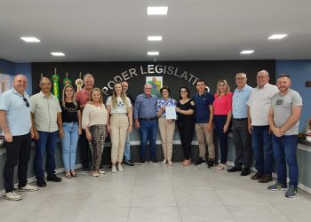 Parlamentares aprovam denominação à Farmácia Municipal de Vereador Carlos Roberto Finkler.