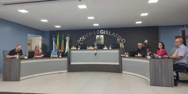 Vereadores se reúnem para última Sessão Ordinária de Novembro.