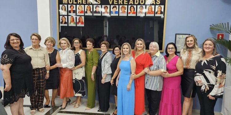 Inaugurada a galeria 8 de Março das Mulheres Vereadoras de Arroio do Tigre