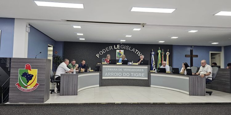 Vereadores aprovam cinco matérias na Primeira Sessão Ordinária após o período eleitoral