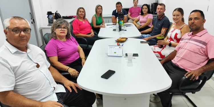 Reunião das Comissões: Preparação para a Sessão Legislativa de segunda-feira, 10 de março