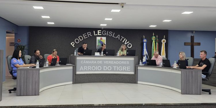 Vereadores de Arroio do Tigre aprovam projetos voltados à saúde pública na primeira Sessão de março
