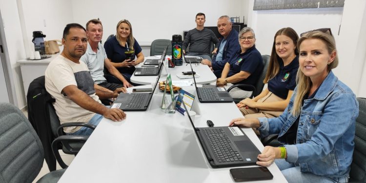 Comissões Permanentes da Câmara de Arroio do Tigre se reúnem para análise de projetos