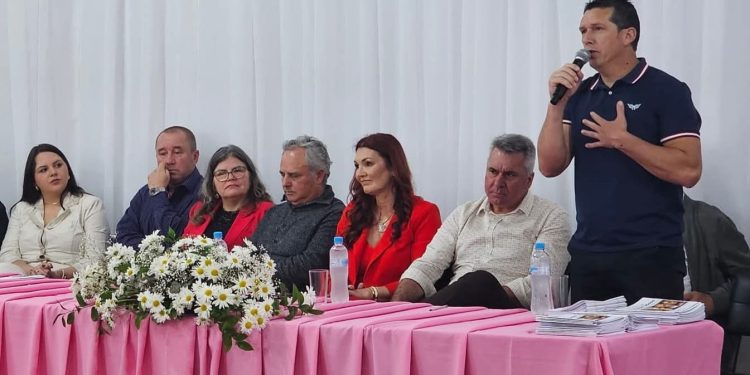 Câmara de Vereadores prestigia celebração ao Dia do Idoso