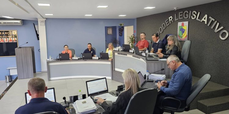 Projetos voltados à saúde dominam pauta da Câmara de Arroio do Tigre